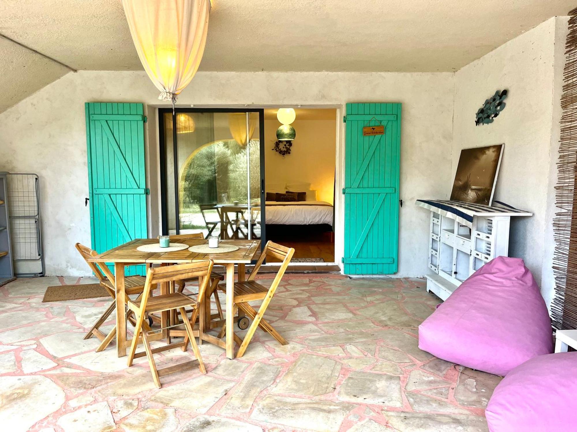Hotel Domaine Colibri En Provence Pujaut Exterior foto